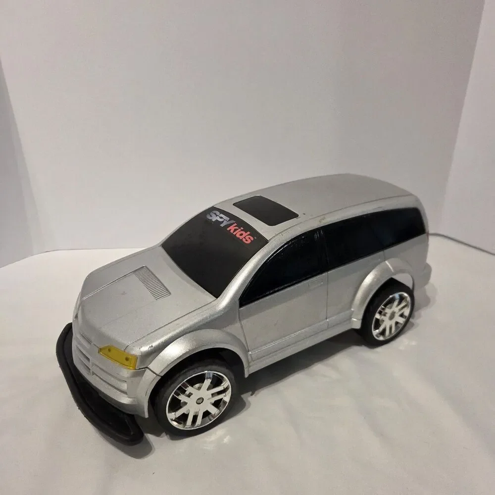 Vintage Radio Shack Spy Kids Isuzu Rc Car Only 2001 Htf Rare Untested